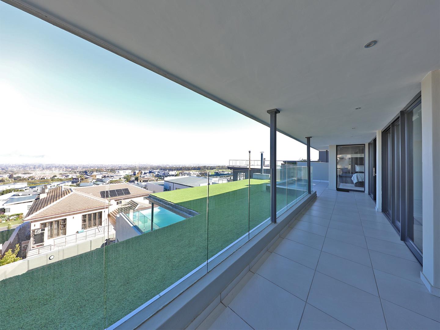 4 Bedroom Property for Sale in Baronetcy Estate Western Cape